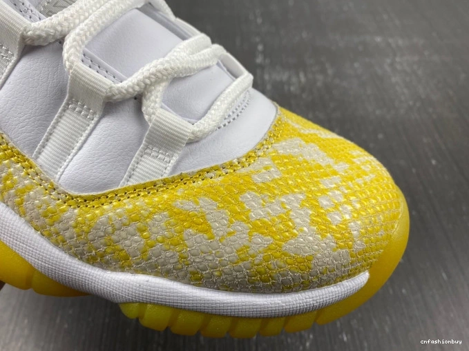 Snakeskin Air Low Jordan Yellow WMNS 11 AH7860-107 1014
